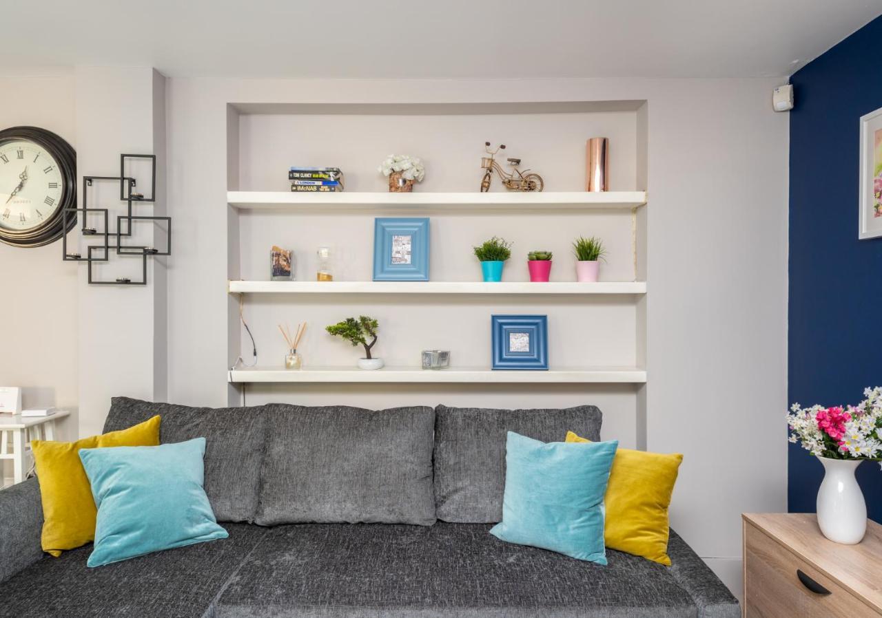 Spacious 2 Bedroom Apartment In Camden Лондон Екстериор снимка