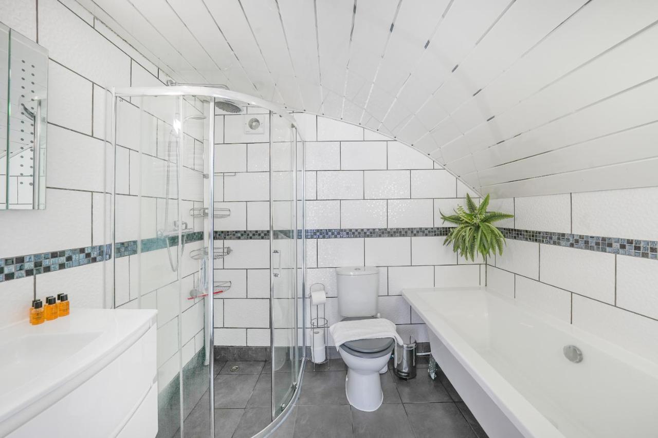Spacious 2 Bedroom Apartment In Camden Лондон Екстериор снимка